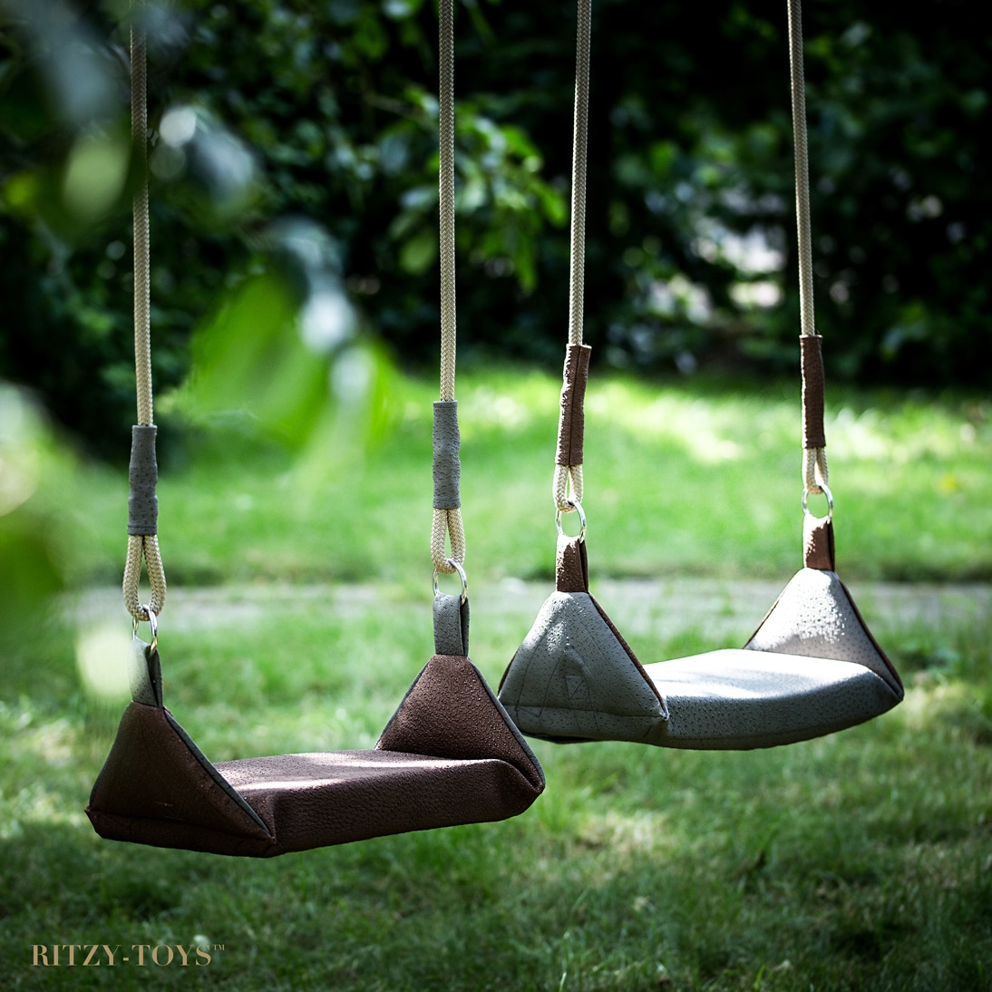 Ritzy Swing